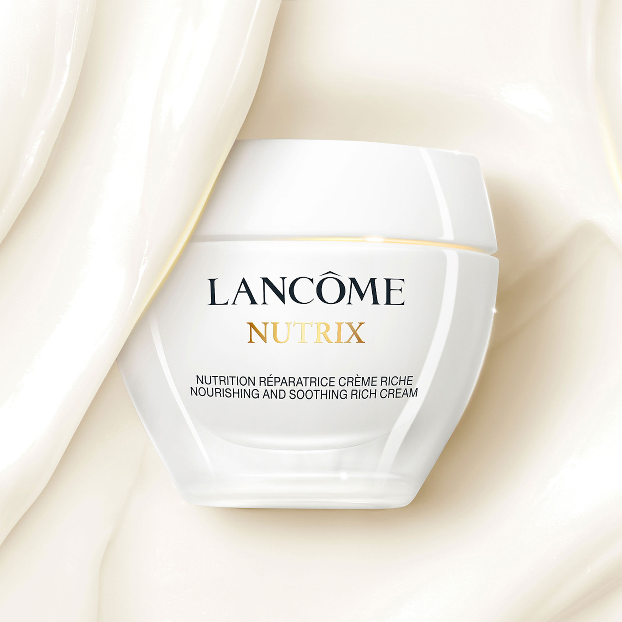 Close up shot of Nutrix Cream Texture