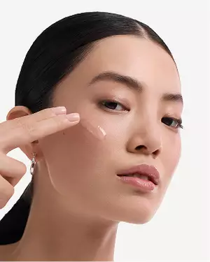 Lancome beauty visual for skincare hydration illustration