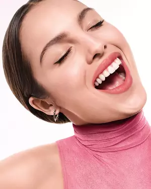 Olivia Rodrigo - Hydrated skin - Lancome