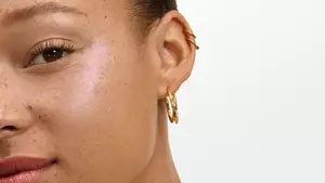 Highlighter beauty visual for Lancome