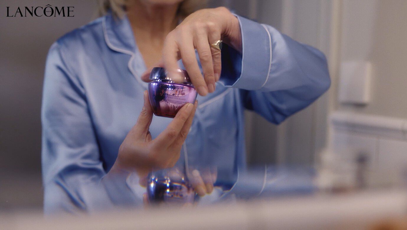 Go behind the scenes with Joanna Lumley​